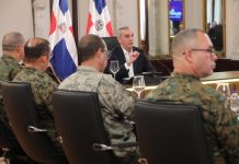 Advierte no permitirá bandas haitianas a 20 kms. de frontera