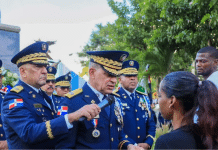 Policía Nacional rinde homenaje a agentes caídos en el cumplimiento del deber
